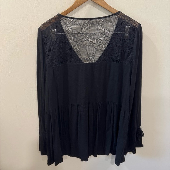 Love & Legend Babydoll Lace Top - Picture 3 of 6